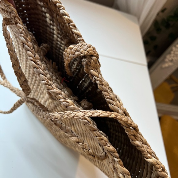 Handwoven Bag - Picture 4 of 6